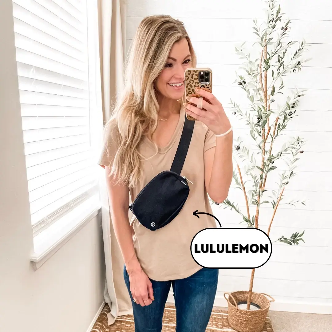 LULULEMON — Lululemon Vs Amazon: Belt Bags (2)