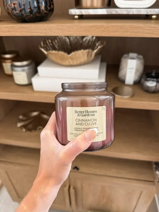 $5 fall candles โ photo from Chloe Webb's Chloe's Closet post